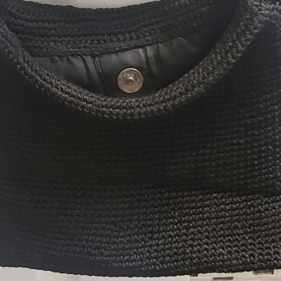 Crochet Handbag 👜 - Picture 2 of 5